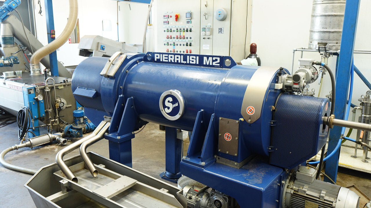 How We Mill Olive Oil For Polyphenol Content and Flavor - Frantoio Grove